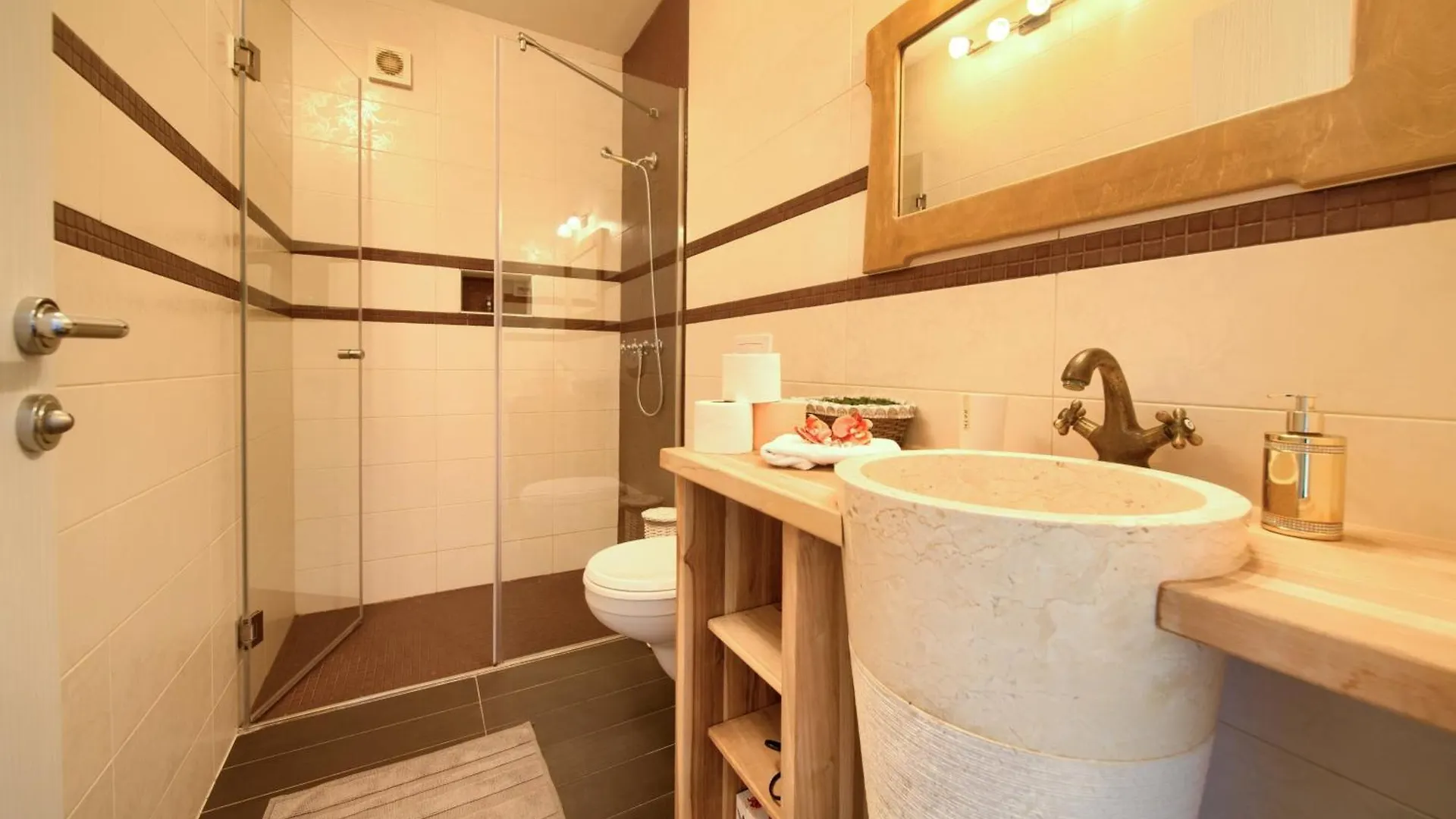 Villa Holiday House Seascape II With Heated Pool Near The Sea Malinska