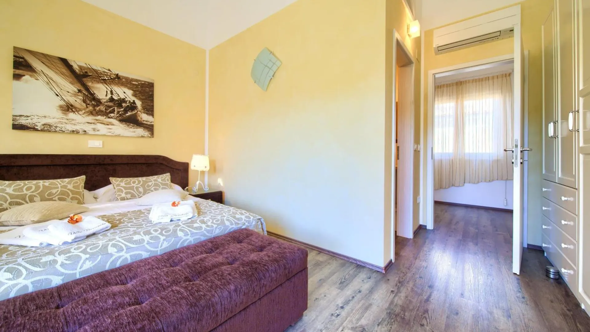 Villa Holiday House Seascape II With Heated Pool Near The Sea Malinska