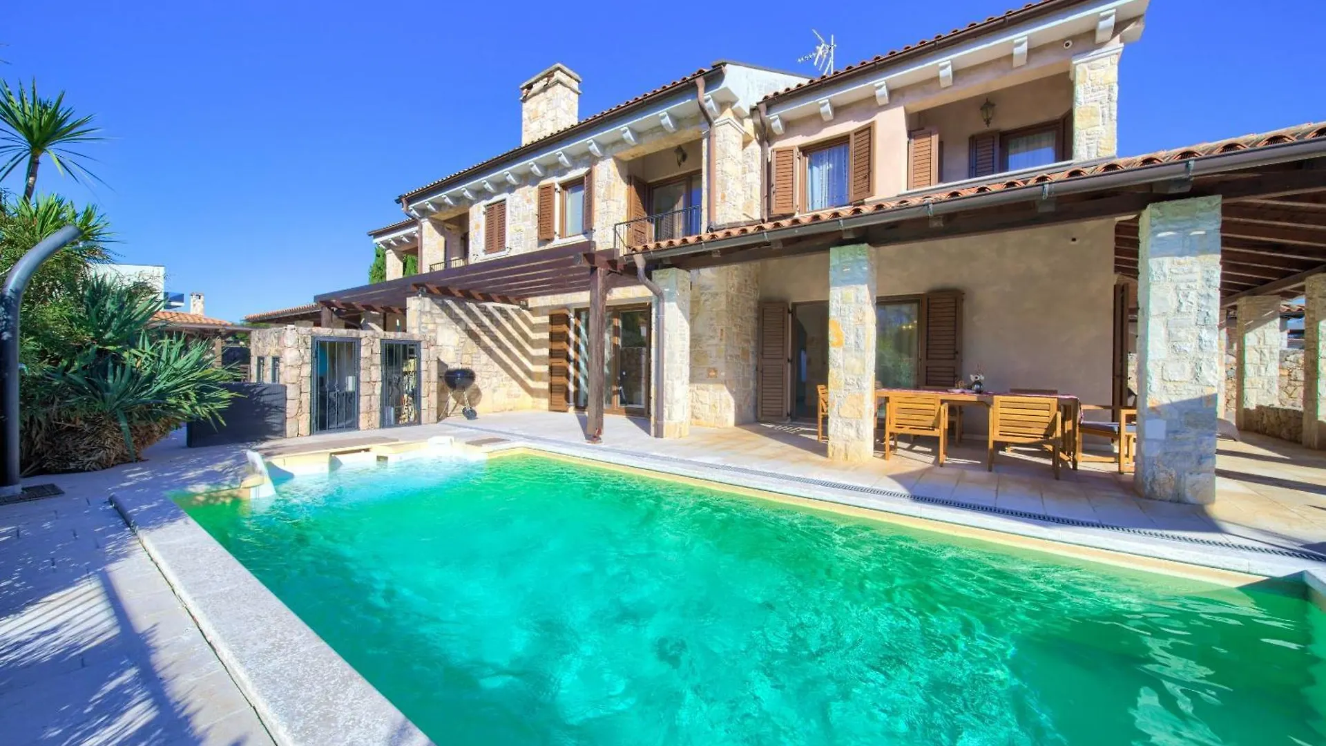 Holiday House Seascape II With Heated Pool Near The Sea Malinska Villa