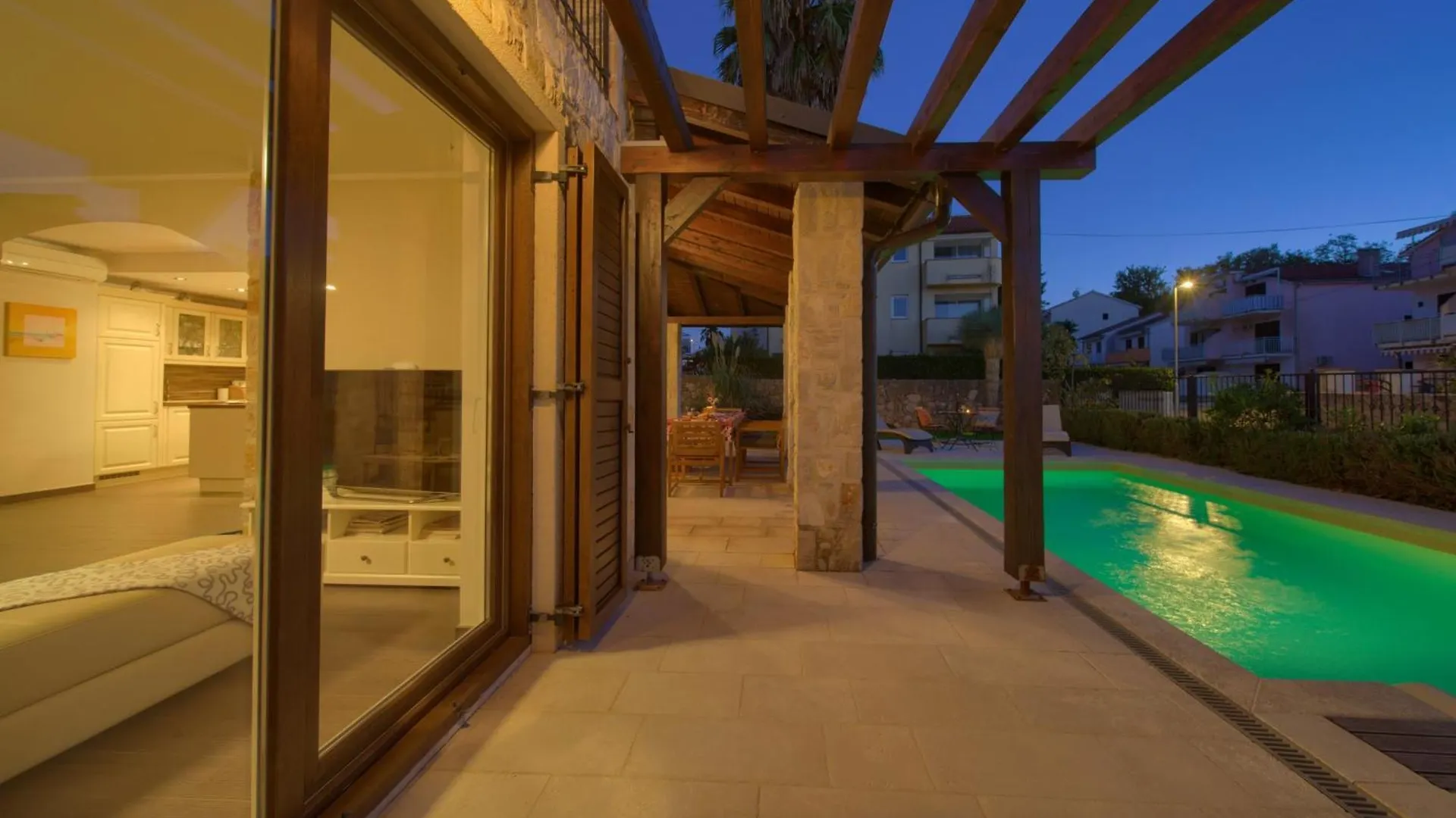 Holiday House Seascape II With Heated Pool Near The Sea Malinska 0*,